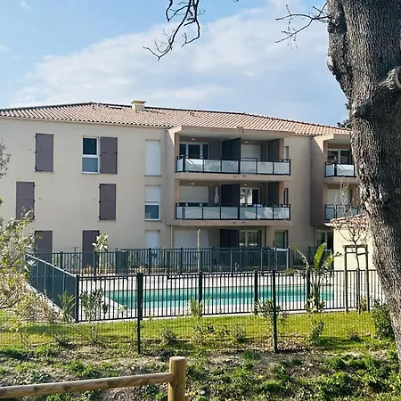 T2 Classe 3 Etoiles Avec Piscine Et Climatisation Les Mimosas Le Lavandou Apartment *